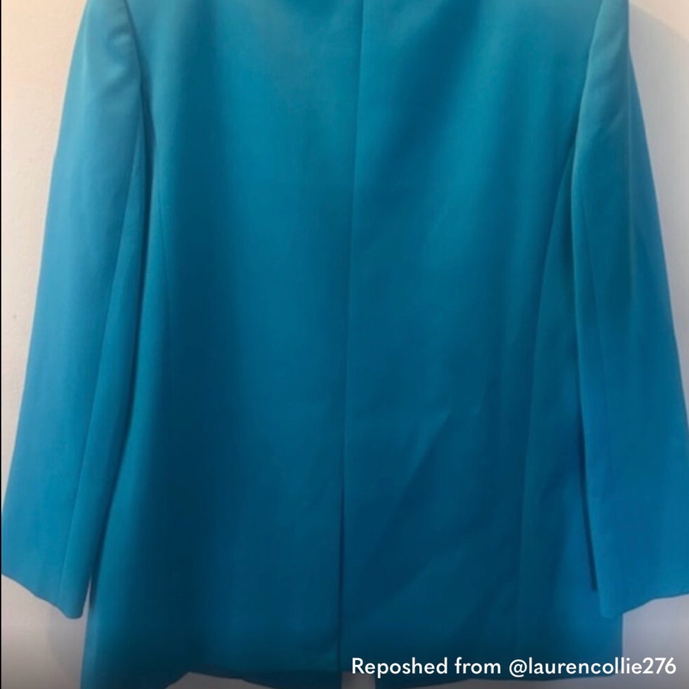 Alice + Olivia Shan Padded Shoulder Rolled Sleeve Boyfriend Blazer - Picture 6 of 15
